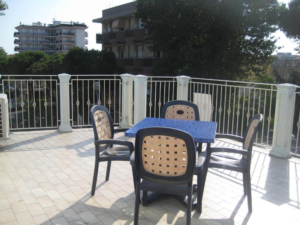 Residence La Villetta Rimini Zimmer foto