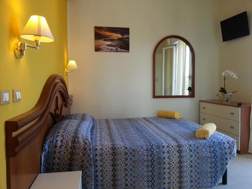 Residence La Villetta Rimini Zimmer foto